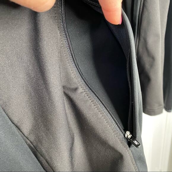 SKECHERS GORUN Full Zip Mid-weight Reflective Performance Running Jacket Size XL - Picture 4 of 8